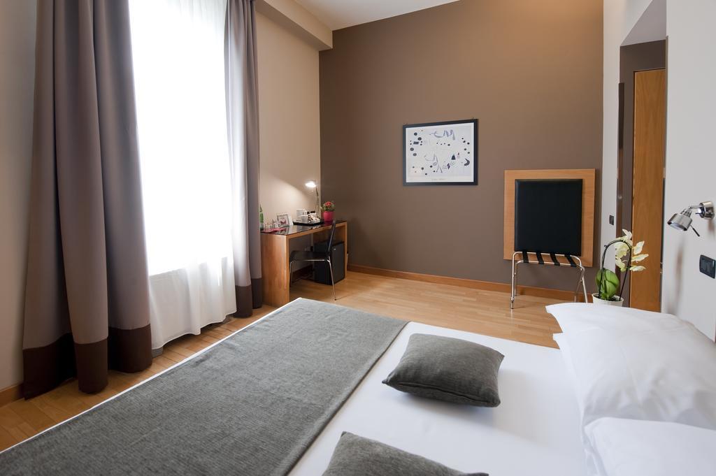 Habitación Estándar con cama grande - No fumadores